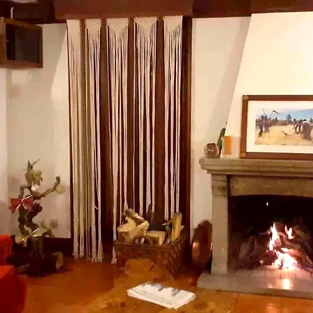 Spacious House In With Pool And Terrace 別荘