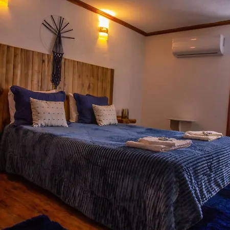 Spacious House In With Pool And Terrace 別荘 ソルテーリャ