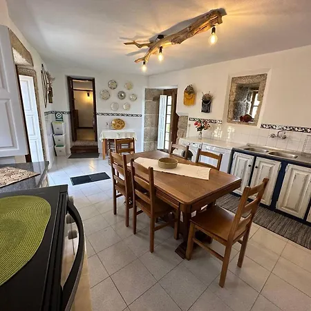 Spacious House In With Pool And Terrace 別荘 *